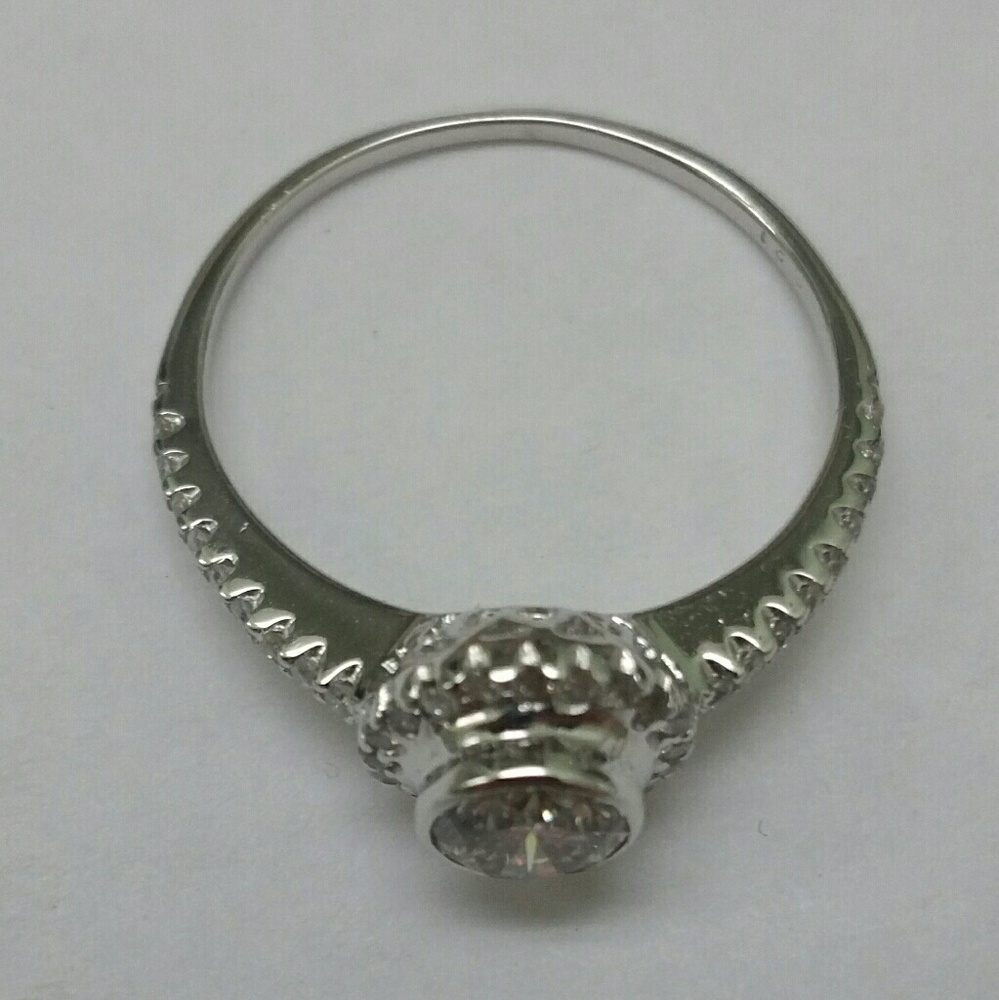 GIA $3920 18k white gold 100% Natural 1.00ct diamond ring - Picture 4 of 8